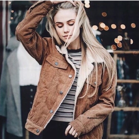 Brandy Melville Jackets & Blazers - brandy melville • nwt elisha jacket